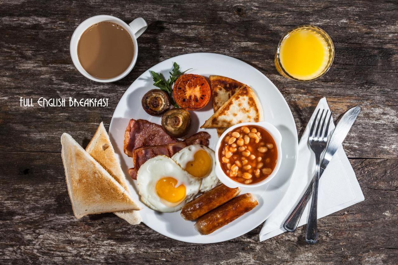 Antique House B&B Portrush Dış mekan fotoğraf